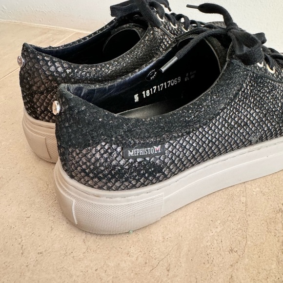 MEPHISTO Air Relax Black Snakeskin Platform Sneakers Size 8.5 - Picture 4 of 10